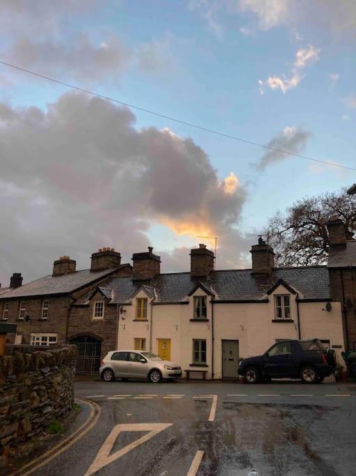 Lovely Peaceful 2 Bed Cottage Llandderfel Eksteriør billede