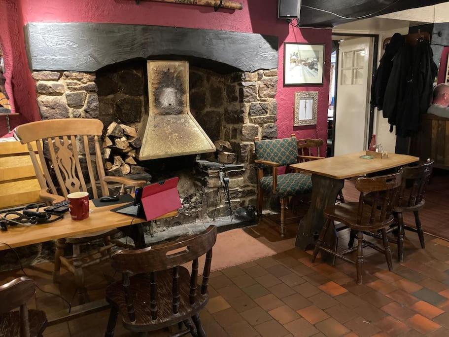 Lovely Peaceful 2 Bed Cottage Llandderfel Eksteriør billede