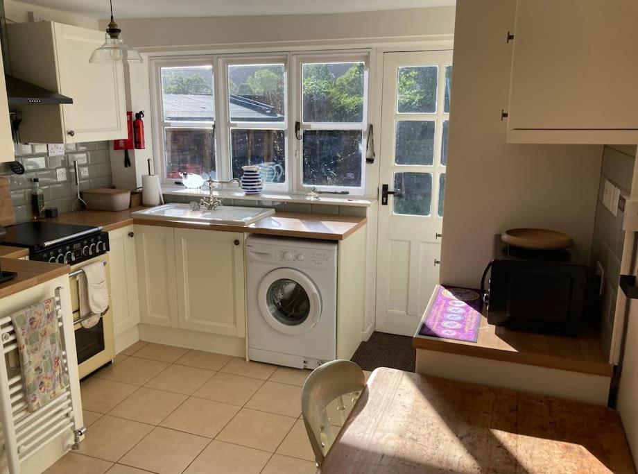 Lovely Peaceful 2 Bed Cottage Llandderfel Eksteriør billede